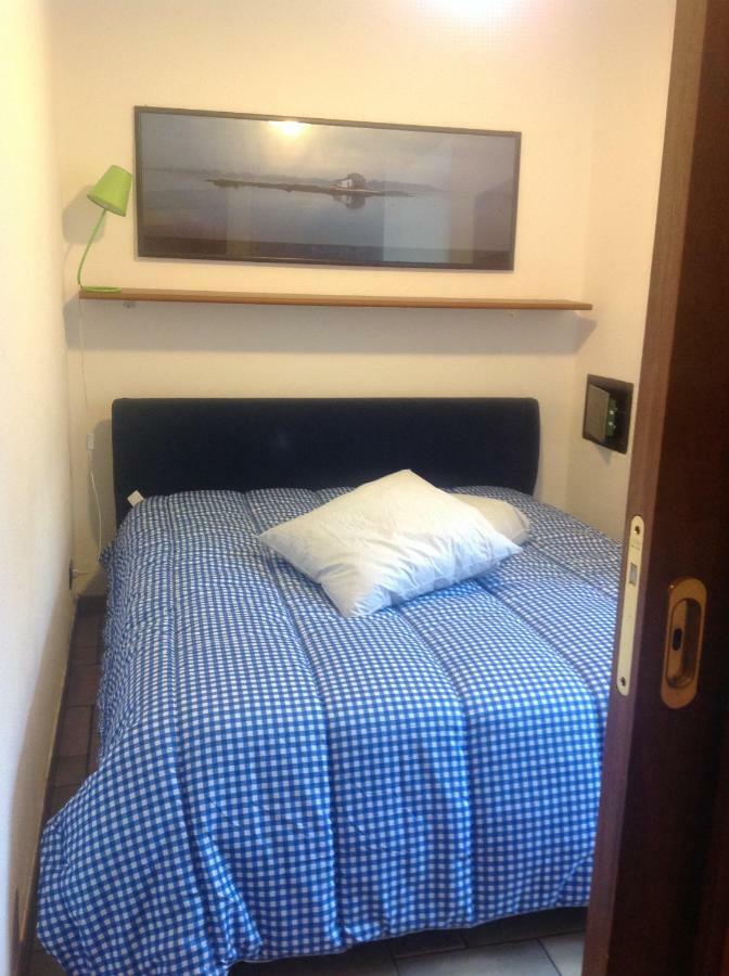 Bilocale Nella Vecchia Citta' Di Mentone Apartman Kültér fotó